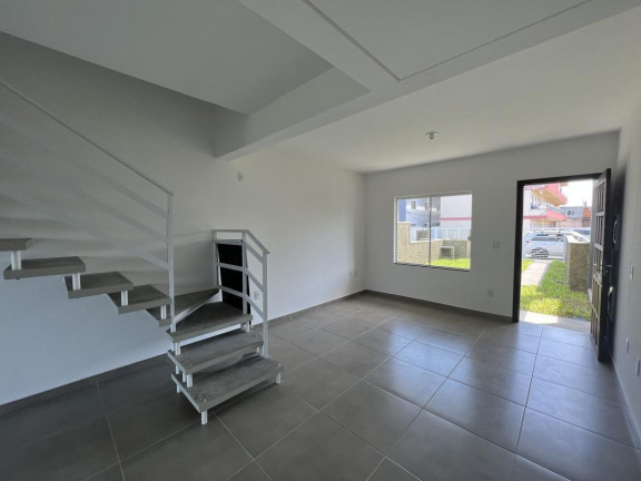 Imagem Casa com 2 Quartos à Venda, 92 m² em São João Do Rio Vermelho - Florianópolis Imagem Casa com 2 Quartos à Venda, 92 m² em São João Do Rio Vermelho - Florianópolis