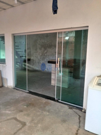 Sobrado com 5 Quartos à Venda, 200 m² em Distrito Agroindustrial De Anápolis - Anápolis