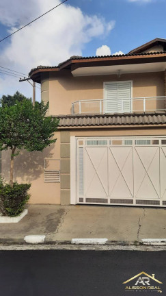 Sobrado com 3 Quartos à Venda, 212 m² em Bela Vista - Osasco