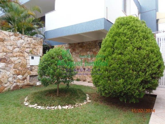 Casa com 3 Quartos para Alugar ou Temporada, 387 m² em Jardim Brasil - Jundiaí
