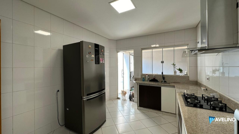 Imagem Sobrado com 3 Quartos à Venda, 220 m² em Tiradentes - Campo Grande Imagem Sobrado com 3 Quartos à Venda, 220 m² em Tiradentes - Campo Grande