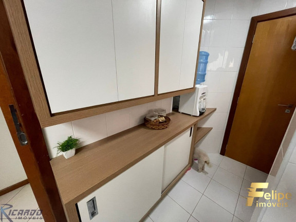 Imagem Imóvel com 3 Quartos à Venda, 105 m² em Centro - Guarapari