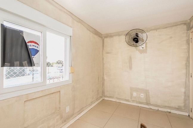Imagem Apartamento com 2 Quartos à Venda, 47 m² em Restinga - Porto Alegre