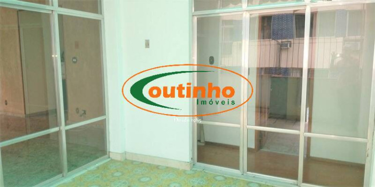 Imagem Cobertura com 3 Quartos à Venda, 135 m² em Tijuca - Rio De Janeiro