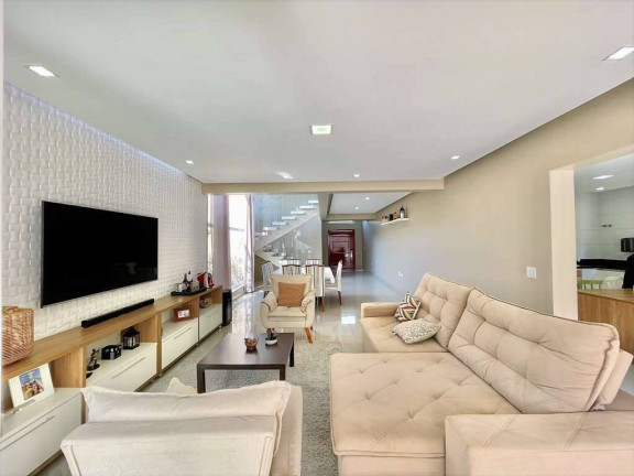 Imagem Casa com 4 Quartos à Venda, 316 m² em Moinho Velho - Cotia