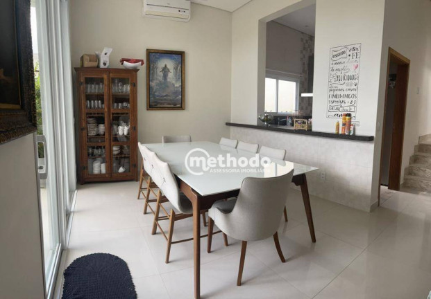 Imagem Casa com 3 Quartos à Venda, 243 m² em Residencial Mont' Alcino - Valinhos Imagem Casa com 3 Quartos à Venda, 243 m² em Residencial Mont' Alcino - Valinhos