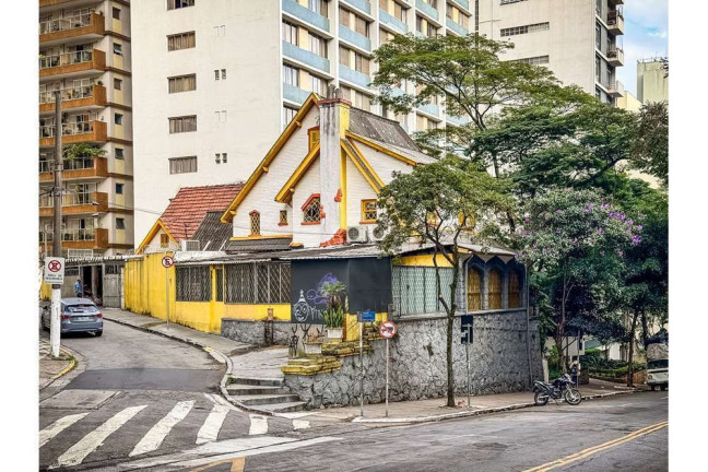 Imagem Casa com 5 Quartos à Venda, 405 m² em Bela Vista - São Paulo Imagem Casa com 5 Quartos à Venda, 405 m² em Bela Vista - São Paulo
