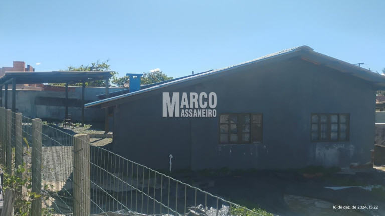 Imagem Casa com 2 Quartos à Venda, 1 m² em Centro - Balneário Barra Do Sul