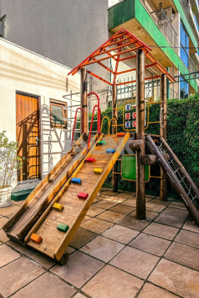 Imagem Imóvel com 3 Quartos à Venda, 244 m² em Bela Vista - Porto Alegre Imagem Imóvel com 3 Quartos à Venda, 244 m² em Bela Vista - Porto Alegre