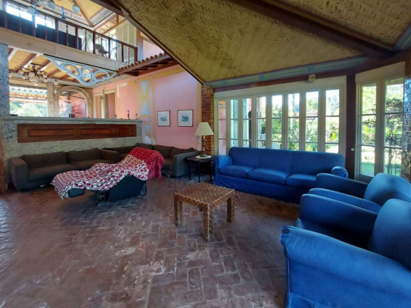 Imagem Casa com 3 Quartos à Venda, 350 m² em Albuquerque - Teresópolis Imagem Casa com 3 Quartos à Venda, 350 m² em Albuquerque - Teresópolis