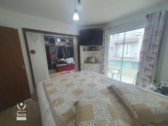Imagem Sobrado com 3 Quartos à Venda, 142 m² em Hauer - Curitiba