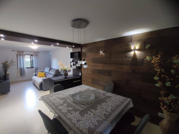 Imagem Casa com 3 Quartos à Venda, 175 m² em Cancelli - Cascavel Imagem Casa com 3 Quartos à Venda, 175 m² em Cancelli - Cascavel