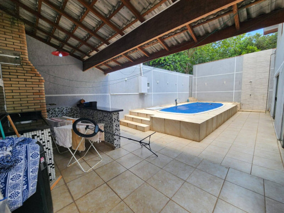 Imagem Casa com 6 Quartos à Venda, 238 m² em São Paulo Ii - Cotia