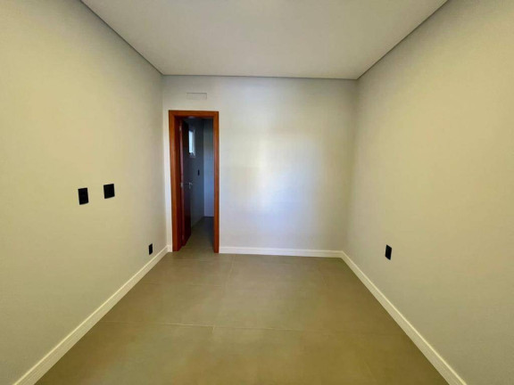 Imagem Casa com 3 Quartos à Venda, em Atlântida Sul - Osório Imagem Casa com 3 Quartos à Venda, em Atlântida Sul - Osório