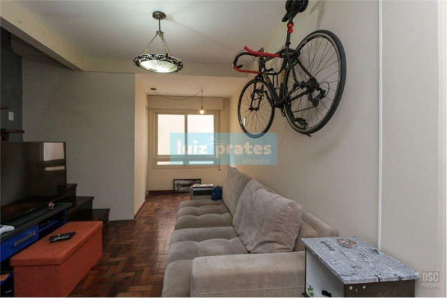Imagem Apartamento com 1 Quarto à Venda, 75 m² em Farroupilha - Porto Alegre