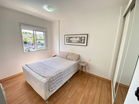 Imagem Apartamento com 2 Quartos à Venda, 68 m² em Jardim Carvalho - Porto Alegre