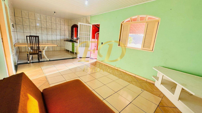 Imagem Chácara com 3 Quartos à Venda, 1.200 m² em Piracaia Imagem Chácara com 3 Quartos à Venda, 1.200 m² em Piracaia