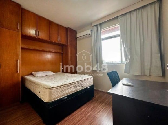Imagem Apartamento com 2 Quartos à Venda, 50 m² em Capoeiras - Florianópolis