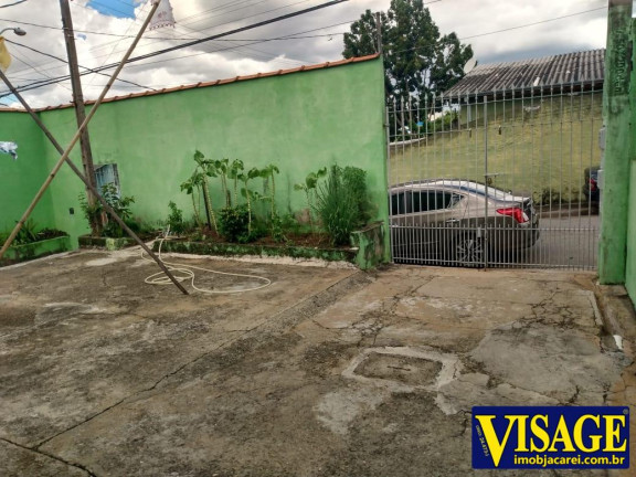 Casa à Venda, 200 m² em Conj. Sao Benedito - Jacareí