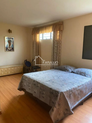 Imagem Sobrado com 4 Quartos à Venda, 316 m² em Jardim Astro - Sorocaba Imagem Sobrado com 4 Quartos à Venda, 316 m² em Jardim Astro - Sorocaba
