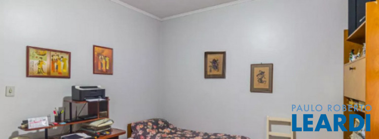 Imagem Casa com 3 Quartos à Venda, 330 m² em Campestre - Santo André Imagem Casa com 3 Quartos à Venda, 330 m² em Campestre - Santo André