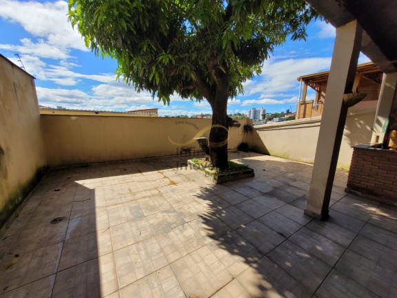 Imagem Casa com 3 Quartos à Venda, 150 m² em Cenaculo - Belo Horizonte