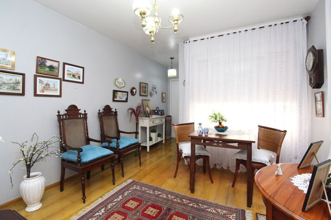 Imagem Apartamento com 2 Quartos à Venda, 61 m² em Santa Cecília - Porto Alegre