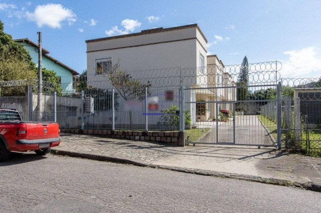 Imagem Casa com 2 Quartos à Venda, 74 m² em Nonoai - Porto Alegre