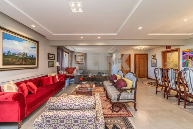 Imagem Apartamento com 3 Quartos à Venda, 240 m² em Moinhos De Vento - Porto Alegre