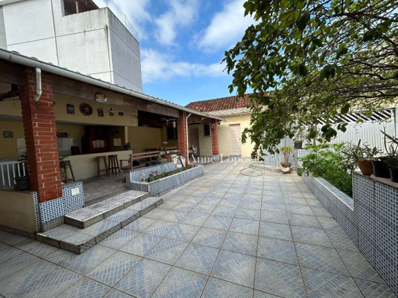 Casa com 3 Quartos à Venda, 240 m² em Jardim Independência - São Vicente