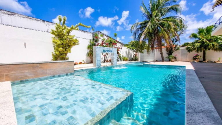 Imagem Casa com 6 Quartos à Venda, 500 m² em Robalo - Aracaju Imagem Casa com 6 Quartos à Venda, 500 m² em Robalo - Aracaju