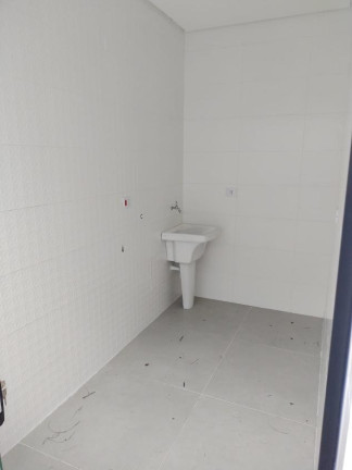 Imagem Casa com 3 Quartos à Venda, 132 m² em Flórida - Praia Grande Imagem Casa com 3 Quartos à Venda, 132 m² em Flórida - Praia Grande