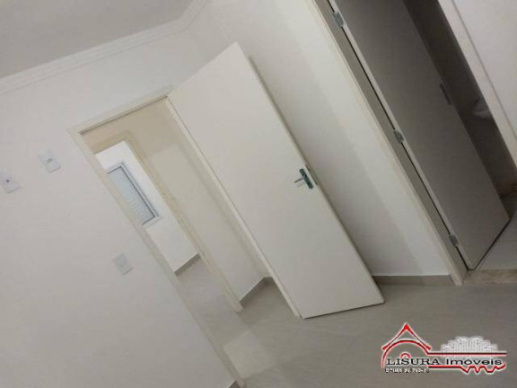 Imagem Casa de Condomínio com 2 Quartos à Venda, 56 m² em Jardim Colônia - Jacareí