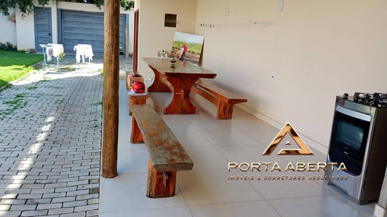 Imagem Casa com 3 Quartos à Venda, 360 m² em Residencial Porto Seguro - Caratinga