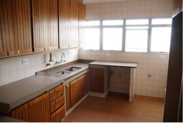 Imagem Imóvel com 3 Quartos à Venda, 150 m² em Vila Andrade - São Paulo