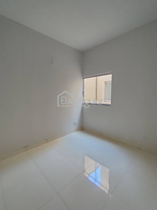 Imagem Casa com 2 Quartos à Venda, 75 m² em Residencial Antônio Carlos Pires - Goiânia Imagem Casa com 2 Quartos à Venda, 75 m² em Residencial Antônio Carlos Pires - Goiânia