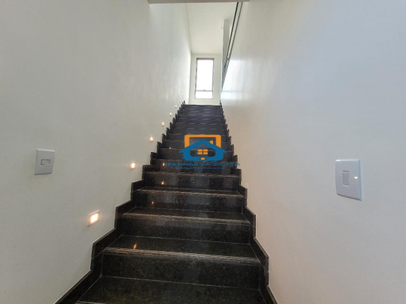 Imagem Casa com 4 Quartos à Venda, 273 m² em Residencial Porto Seguro - Caratinga