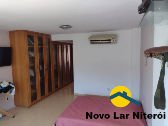 Imagem Casa com 2 Quartos à Venda, 132 m² em São Francisco - Niterói Imagem Casa com 2 Quartos à Venda, 132 m² em São Francisco - Niterói