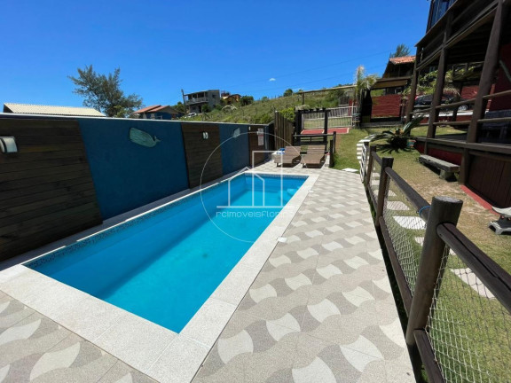 Imagem Edifício Residencial com 7 Quartos à Venda, 290 m² em Vila Esperança - Imbituba Imagem Edifício Residencial com 7 Quartos à Venda, 290 m² em Vila Esperança - Imbituba