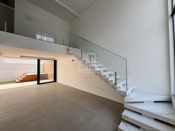 Imagem Casa com 3 Quartos à Venda, 208 m² em Ingleses Do Rio Vermelho - Florianópolis Imagem Casa com 3 Quartos à Venda, 208 m² em Ingleses Do Rio Vermelho - Florianópolis