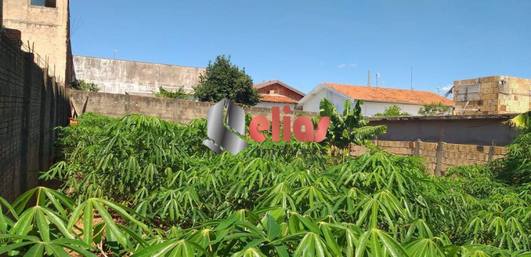 Imagem Terreno à Venda, 252 m² em Jardim Ivone - Bauru Imagem Terreno à Venda, 252 m² em Jardim Ivone - Bauru