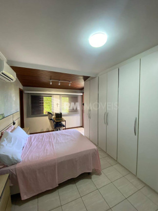 Imagem Casa com 5 Quartos à Venda, em Stella Maris - Salvador Imagem Casa com 5 Quartos à Venda, em Stella Maris - Salvador
