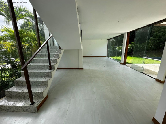 Imagem Casa com 5 Quartos à Venda, 360 m² em Praia Do Forte - Mata De São João Imagem Casa com 5 Quartos à Venda, 360 m² em Praia Do Forte - Mata De São João