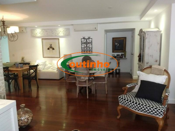 Apartamento com 4 Quartos à Venda, 155 m² em Tijuca - Rio De Janeiro