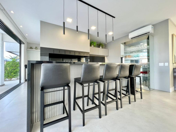 Imagem Casa com 6 Quartos à Venda, 440 m² em -- - Xangri-la Imagem Casa com 6 Quartos à Venda, 440 m² em -- - Xangri-la