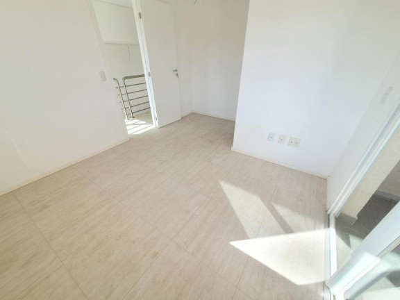 Imagem Casa com 3 Quartos à Venda, 176 m² em Lagoa Redonda - Fortaleza