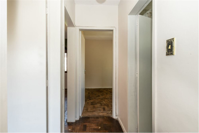 Imagem Casa com 3 Quartos à Venda, em Santa Tereza - Porto Alegre Imagem Casa com 3 Quartos à Venda, em Santa Tereza - Porto Alegre