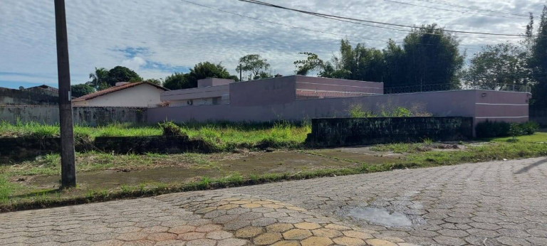 Imagem Terreno à Venda, 401 m² em Maria Helena Novaes - Peruíbe Imagem Terreno à Venda, 401 m² em Maria Helena Novaes - Peruíbe