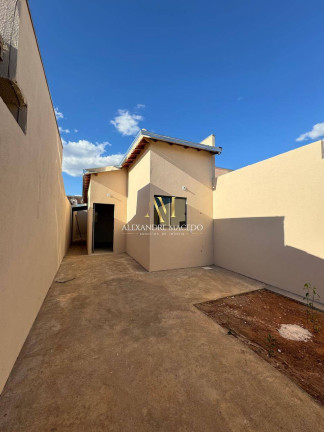 Imagem Casa com 3 Quartos à Venda, 120 m² em Jardim Primavera - Montes Claros