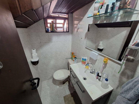 Imagem Casa com 3 Quartos à Venda, 162 m² em Fonseca - Niterói Imagem Casa com 3 Quartos à Venda, 162 m² em Fonseca - Niterói